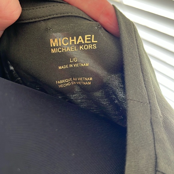 Michael Kors Green Oversized Relaxed T-Shirt - Picture 5 of 7